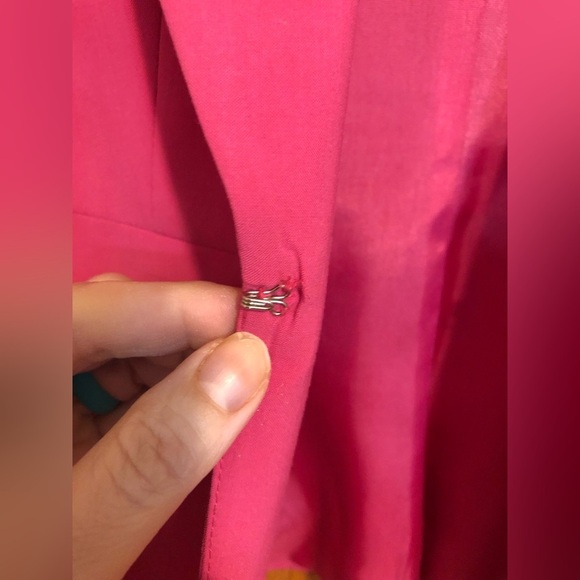 Trina Turk Hot Pink 3/4 Sleeve Barbie Style Blazer Sz 4 - Picture 6 of 8